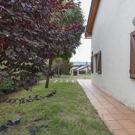 別荘 Casa Independiente En アングストリンヌ