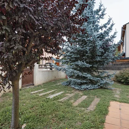 別荘 Casa Independiente En アングストリンヌ